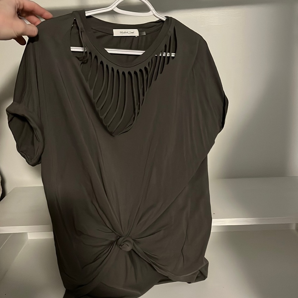 MUSTARD SEED Smoke gray, ripped neckline shirts sleeved shirt